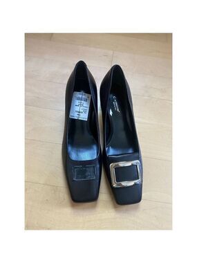 La Canadienne black slip on heels women sz 36.5 square toe FLAW